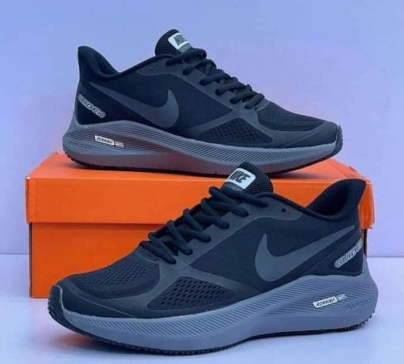 Training Running Shoes - Women