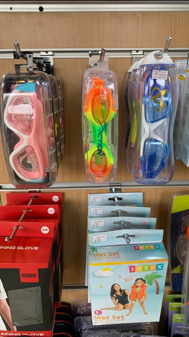 Premium Swimming Goggles